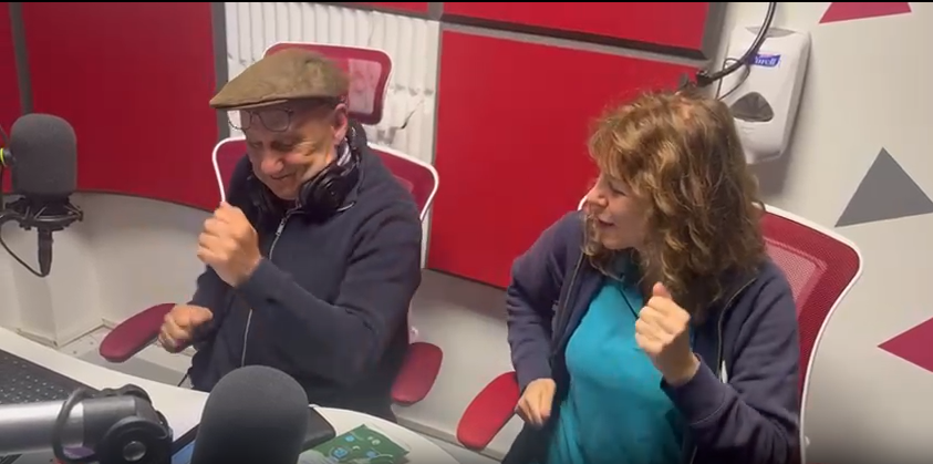 Debbie on the GandT Breakfast radio show
